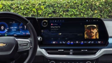 apple music shown on 2025 chevrolet equinox ev